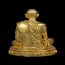 พระบูชารุ่นแรกหลวงปู่สาม อกิญจโน เนื้อกะไหล่ทอง 1ใน20 องค์