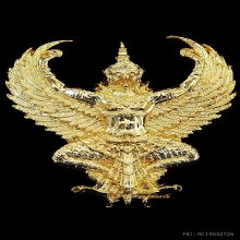 32084 องค์พญาครุฑ รุ่นฉลองโบสถ์ เนื้อกะไล่ทอง