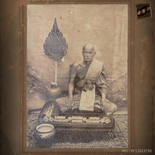รูปสีซีเปีย เจ้าคุณสุวรรณวิมลศิลป์ (ดิศ) วัดสุวรรณดารารามฯ
