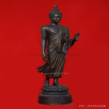 พระลีลาพุทธมณฑล ปี ๒๕๒๕ ขนาด ๒๔ นิ้ว