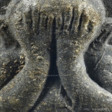 พระปิดตาจัมโบ้สองเนื้อใบลาน ลป.โต๊ะ วัดประดู่ฉิมพลี ปี21