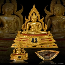 พระพุทธชินราชจำลอง ทองเหลืองกะไหล่ทอง หน้าตัก ๗ นิ้ว