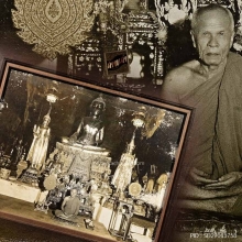 ภาพถ่ายหลวงพ่อสด วัดปากน้ำ หลังพระประธาน ปี 2498