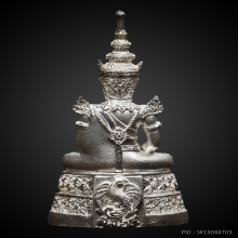 พระแก้วมรกตเนื้อเงินพ่นทราย