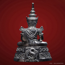 พระแก้วมรกตเนื้อเงินรมดำ