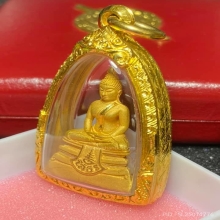 หลวงพ่อโสธร รุ่น 80 ปีกรมตำรวจ เนื้อทองคำ พิมพ์เล็ก ขัดเงา