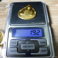 เหรียญหลวงปู่ชอบ เนื้อทองคำ ปี2534