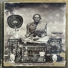 รูปถ่ายซีเปีย หลวงพ่อโต วัดวิหารทอง จังหวัดชัยนาท