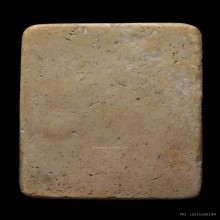 พระสมเด็จ วัดเกศไชโย พิมพ์ 7 ชั้น ไหล่ตรง