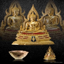 พระพุทธชินราชจำลอง ฐานลายสองชั้น ด้านหน้าอกเลาบนผ้าทิพย์ 5