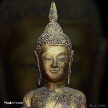 พระไม้โพธิ์แกะ ปางห้ามสมุทร (บรรจุดวงชะตาพิชัยสงคราม)