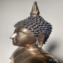 พระบูชาสมัยเชียงแสน หน้าตัก8