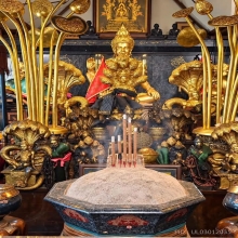 องค์จตุคามรามเทพ...พระผงสุริยัน-จันทรา ดวงตราสองแผ่นดิน ปี46