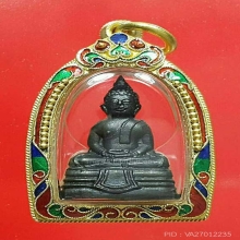 พระกริ่งหลวงพ่อโสธร ปี 08 หน้าใหญ่เอ นิยม องค์ที่ 1
