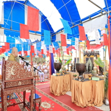 เหรียญกรมหลวงชุมพร (เสด็จเตี่ย) หลัง ครุฑเชิญธง ลพ.วราห์