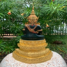 พระแก้วมรกต 5