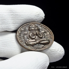 พระปิดตาพังพระกาฬ ปี32(ผิวพรายเงิน)สวยแชมป์