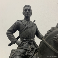 พระบรมรูปสมเด็จพระนเรศวรฯ กองทัพภาคที่ 3 