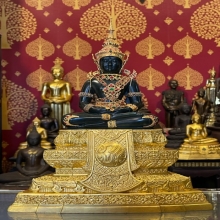 พระแก้วมรกต ปี2547 
