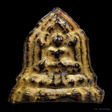 พระโคนสมอ ลงรักหนาๆปิดทอง