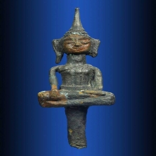 พระยอดธง เนื้อเงิน กรุวัดกลาง อ.สิชล ศิลปะนครศรีธรรมราช