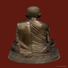 พระบูชาหลวงปู่ตื้อ อจลธัมโม  ขนาด 9 นิ้ว