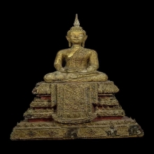 พระบูชาไม้แกะศิลปะยุครัชกาลที่ 3