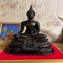 พระบูชากฐินต้น