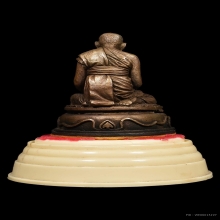 พระบูชาตั้งหน้ารถ หลวงปู่หงษ์ พรหมปัญโญ ปี2541