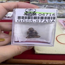 หลวงปูหงษ์ รูปเหมือนนั่งรวย นงฤทธิ์ บัตรเซอร์สมาคม