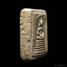 พระสมเด็จวัดเกศไชโย พิมพ์ 6 ชั้น อกตัน (สมบูรณ์)