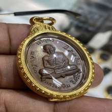 เหรียญเจริญพรบน หลวงปู่ทิม