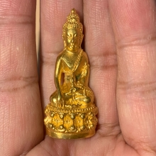 พระกริ่งทองคำ รุ่นชินบัญชร หลวงปู่ทิมวัดระหารไร่