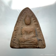 พระสรรค์นั่งข้างเม็ด