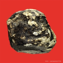 พระปิดตาหลวงปู่ยิ้ม วัดหนองบัว พิมพ์แข้งซ้อน เนื้อผงพุทธคุณ