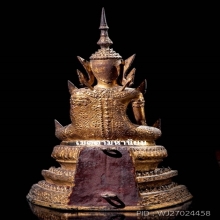 พระพุทธรูป สมัยรัตนโกสินทร์ แบบทรงเครื่อง ปางมารวิชัย เดิม