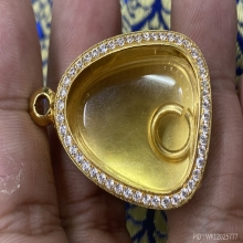 ตลับทอง 90%  ใส่พระปิดตา