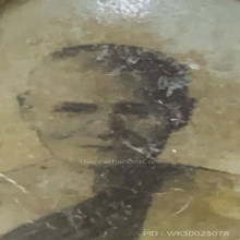 ล็อกเก็ตหลวงปู่ทิมวัดราชธานี 