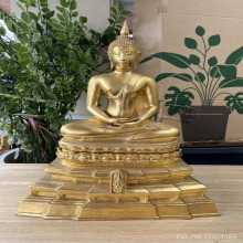 พระบูชาธรรมศาสตร์ 50ปี ปี2527 หน้าตัก9นิ้ว 2ถอด