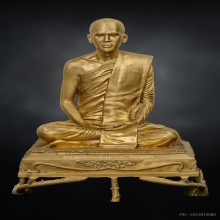 พระบูชา 9 นิ้ว พระอาจารย์ต้อม นำฤกษ์ หมายเลข 1