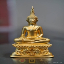 พระทองคำ**หลวงพ่อพระใส รุ่นเพิ่มบารมี 64 เนื้อทองคำ No.318
