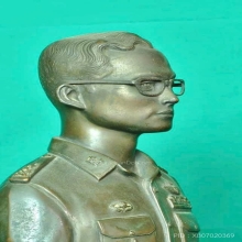 พระบรมรูปในหลวงร.9 กรมราชองครักษ์ 16 (รุ่นแรก)