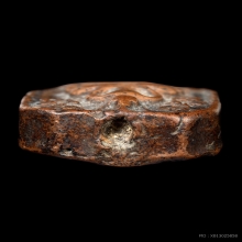 หลวงพ่อปาน พิมพ์ทรงเม่นบัว 2 ชั้น 8 จุด