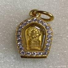 พระปรกใบมะขามหลวงปู่โต๊ะเนื้อทองคำปี2521(2)