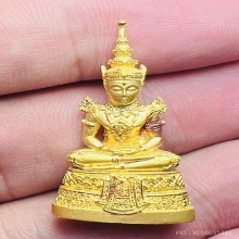 พระแก้วมรกตปี2539เนื้อทองคํา กรมสรรพสามิต