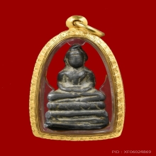 พระประธานเล็ก หลวงพ่อเนียม วัดน้อย เลี่ยมทอง