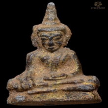 พระท่ากระดาน กรุศรีสวัสดิ์ ดาราหลายเล่ม