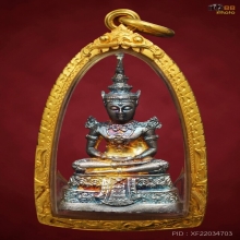 พระแก้วมรกตกรมสรรพสามิตเนื้อเงินขนทรายรุ้งๆครับ
