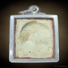 พระสมเด็จรุ่นแรก หลังลายนิ้วมือ หลวงพ่อวัดไร่ขิง 