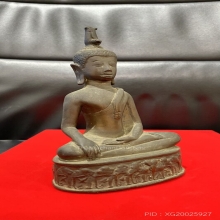 พระบูชาเชียงแสนลังกาวงศ์